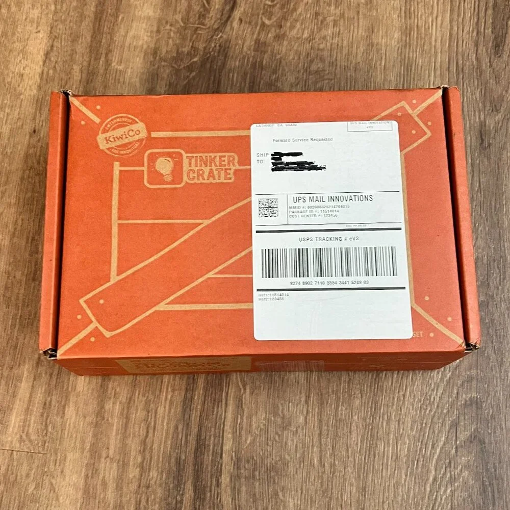 NEW KiwiCo Phantom Projector Tinker STEAM Crate age 9+